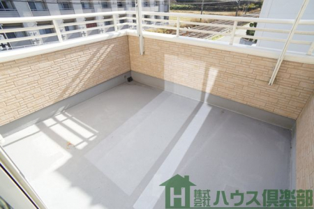 oRj[@ƂꂵoRj[􂨕zc󕨂悭ł