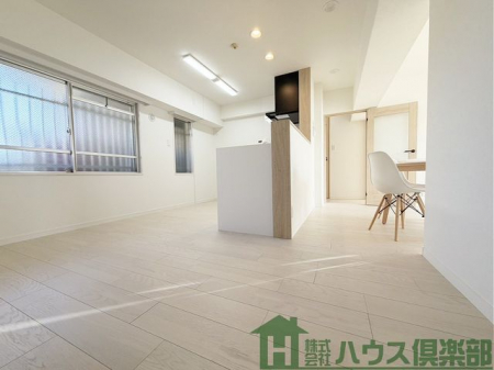 ���r���O�@�_�C�j���O������