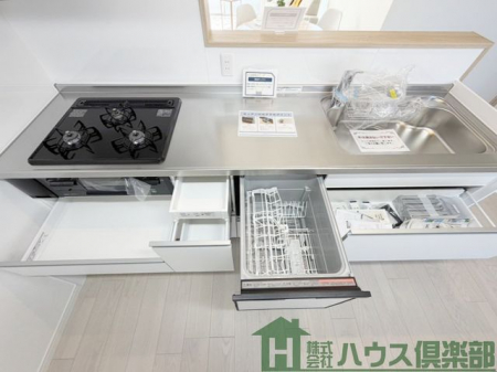 �L�b�`���@���[�E�H���ƕ֗��ȋ@�\����������