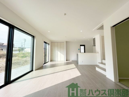 ���r���O�@���r���O