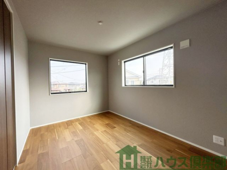 ���̑����ρ@���������̂���O���[�̃N���X���������ł���