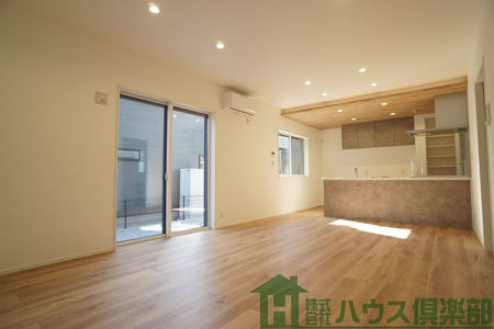 ���r���O�@-