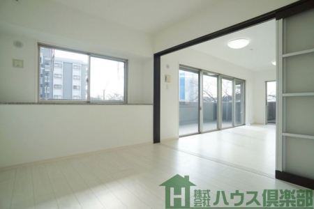 ���̑����ρ@���r���O���̖�T�D�X���̗m���ł��I���r���O�ƂȂ��Ă��A���˂Ō����p�ɂ��Ă���