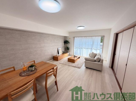 ���r���O�@���r���O