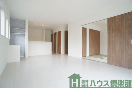 ���r���O�@�L�X�P�X���̂k�c�j�ł��I�|���o�����ɂ͓d���V���b�^�[�̗p���Ă��܂���