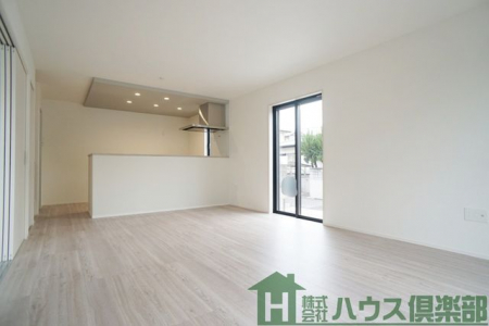 ���r���O�@���r���O�̑|���o�����ɂ͓d���V���b�^�[�̗p���Ă��܂��I�I