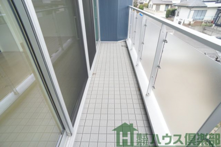 �@��P�O���m���ɖʂ���o���R�j�[�ł��I����K���X���ł��̂ŊO������̖ڂ��C�ɂȂ�܂���ˁ�