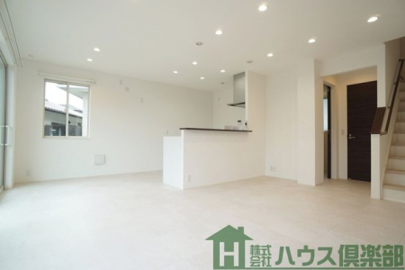 ���r���O�@��Q�O���k�c�j�I�������̂��锒�x�[�X�̓����͂ǂ�ȉƋ�ɂ����������ł��ˁI