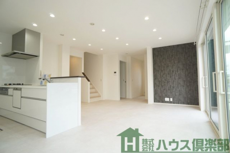 ���r���O�@�L�b�`�����t���_�C�j���O���������邩���c���l�C�̃��r���O�K�i������܂���