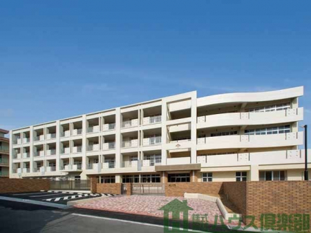 ���ӊ��@�k��B�s���i���ې����w�Z �k��4���B 270m