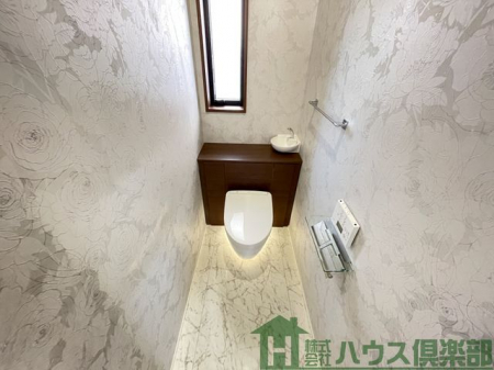 �g�C���@�g�C��