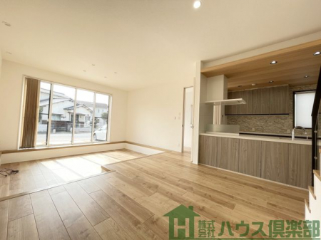 ���r���O�@���r���O