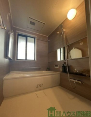 ���ʑ�E���ʏ��@�o�X