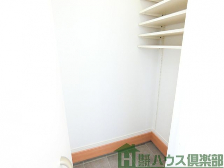 ���[�@���։��̃V���[�Y�C���N���[�[�b�g�ł��I�㕔���I����܂��I