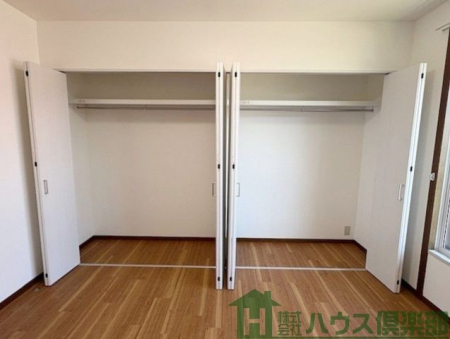 ���̑����ρ@�ǈ�ʂ̃N���[�[�b�g�͎��[�͍����ł��I