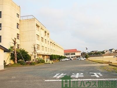 ���ӊ��@���Ԏs�����ԓ쒆�w�Z �k��27���B 2150m