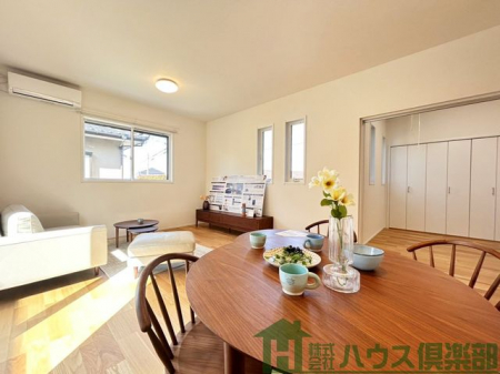 ���r���O�@���r���O�A16��