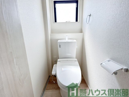 �g�C���@������������Ԃŉ��K�Ɏg����g�C���ł�