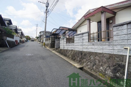 ���n�y�n�ʐ^�@�O�ʓ��H�͖�U�D�O���I