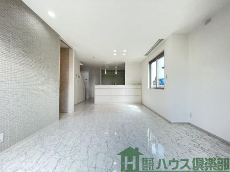 ���r���O�@���r���O