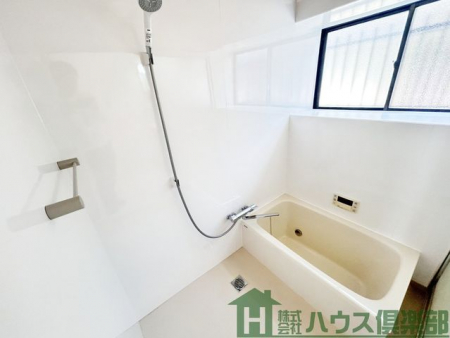 �����@�����������ςŁA�������Ƃ��낰��o�X�^�C���������B