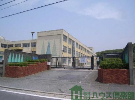 ���ӊ��@���Ԏs�����Ԑ����w�Z �k��8���B 570m