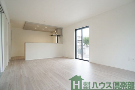 ���r���O�@���r���O�̑|���o�����ɂ͓d���V���b�^�[�̗p���Ă��܂��I�I