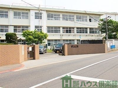 ���ӊ��@�k��B�s�����쏬�w�Z �k��11���B 830m