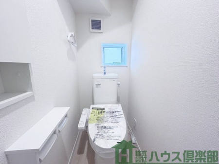 �g�C���@���g�C���������̂�����K�ȃg�C����Ԃł�