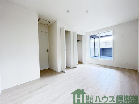 �@���m��8����Ƃ肠��L���̎�Q���ŁA�����������v���C�x�[�g��Ԃ��m��