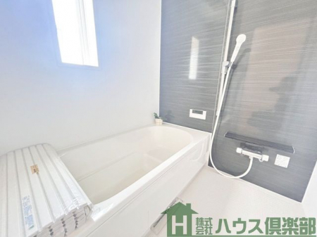 �����@�����g�[�����@�t���ŉ��K�ȃo�X�^�C���B�J�̓��̐���ɂ��֗��B