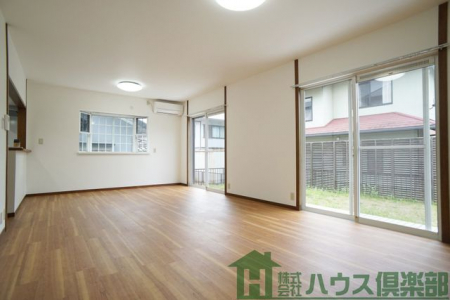 ���r���O�@��ʂɑ傫�ȑ|���o�������Q�ӏ�����܂��I