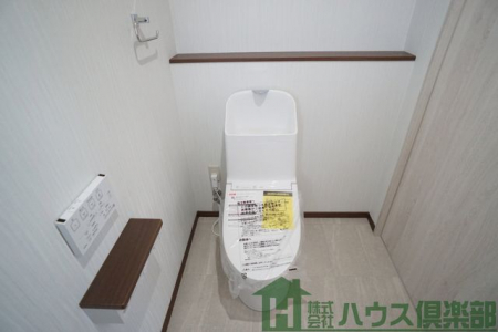 �g�C���@��Ƃ�̂���Q�K�̃g�C���ł��I�Q�ӏ��g�C���͂��ꂵ���|�C���g��