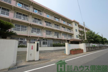 ���ӊ��@�k��B�s���{�鏬�w�Z �k��25���B 1950m