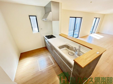 �L�b�`���@�H�􊣑��@�t���V�X�e���L�b�`���ŉƎ��̕��S���y���ł��܂��B