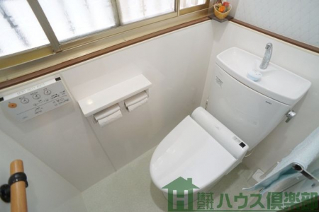 �g�C���@�E�H�V�����b�g�t���̃g�C���ł��I