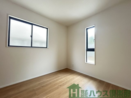 ���ց@�m��4.5��