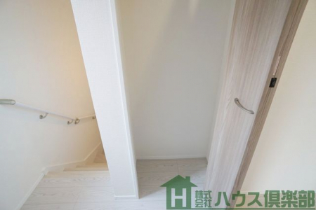 �o���R�j�[�@�Q�K�K�i���̎��[�ł��I�����ȃX�y�[�X�ł����A����Ƒ�ϕ֗��ł��I